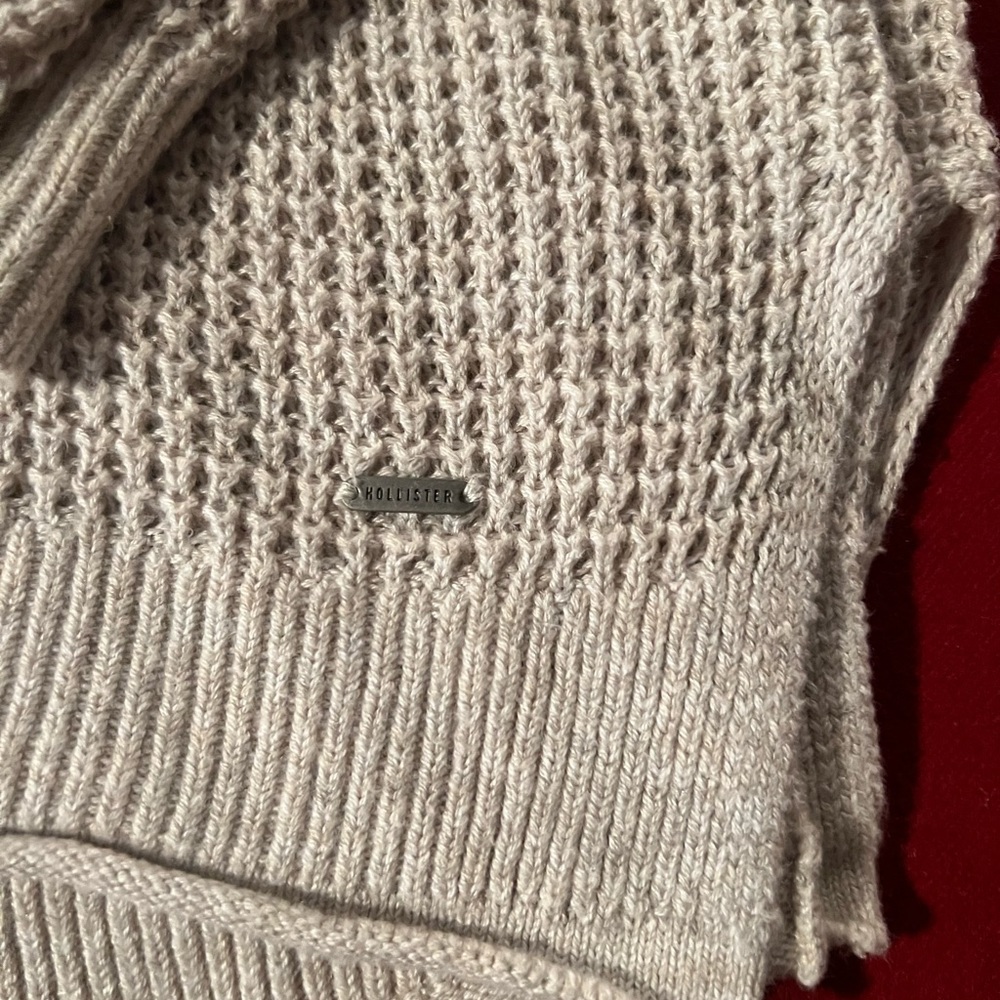 Sweater - Picture 4 of 5